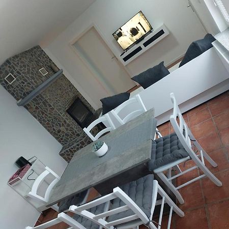Apartma Sandi Sentilj Exterior foto